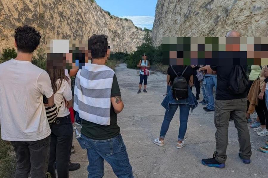 Tour a Tuvixeddu, l’ira della sorella di Manuela Murgia: «Lucrano, inaccettabile». Gli organizzatori: «Falso»