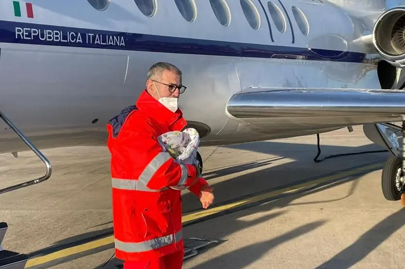 Il piccolo appena atterrato all'aeroporto di Ciampino (Foto: Aeronautica militare)