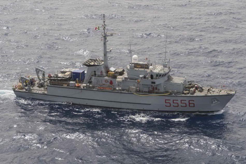 Quattro unità della Marina Militare in sosta al porto di Cagliari