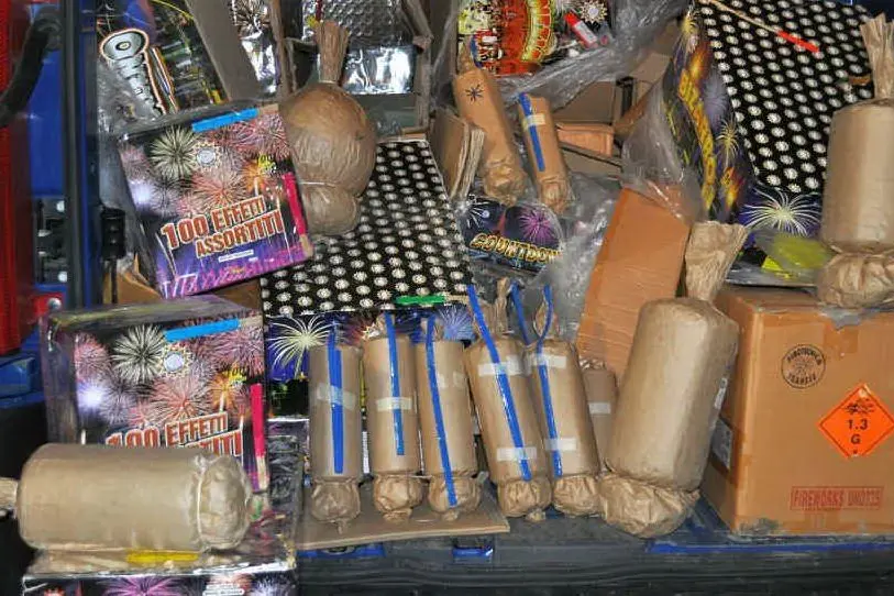 Fuochi d'artificio sequestrati (immagine simbolo)
