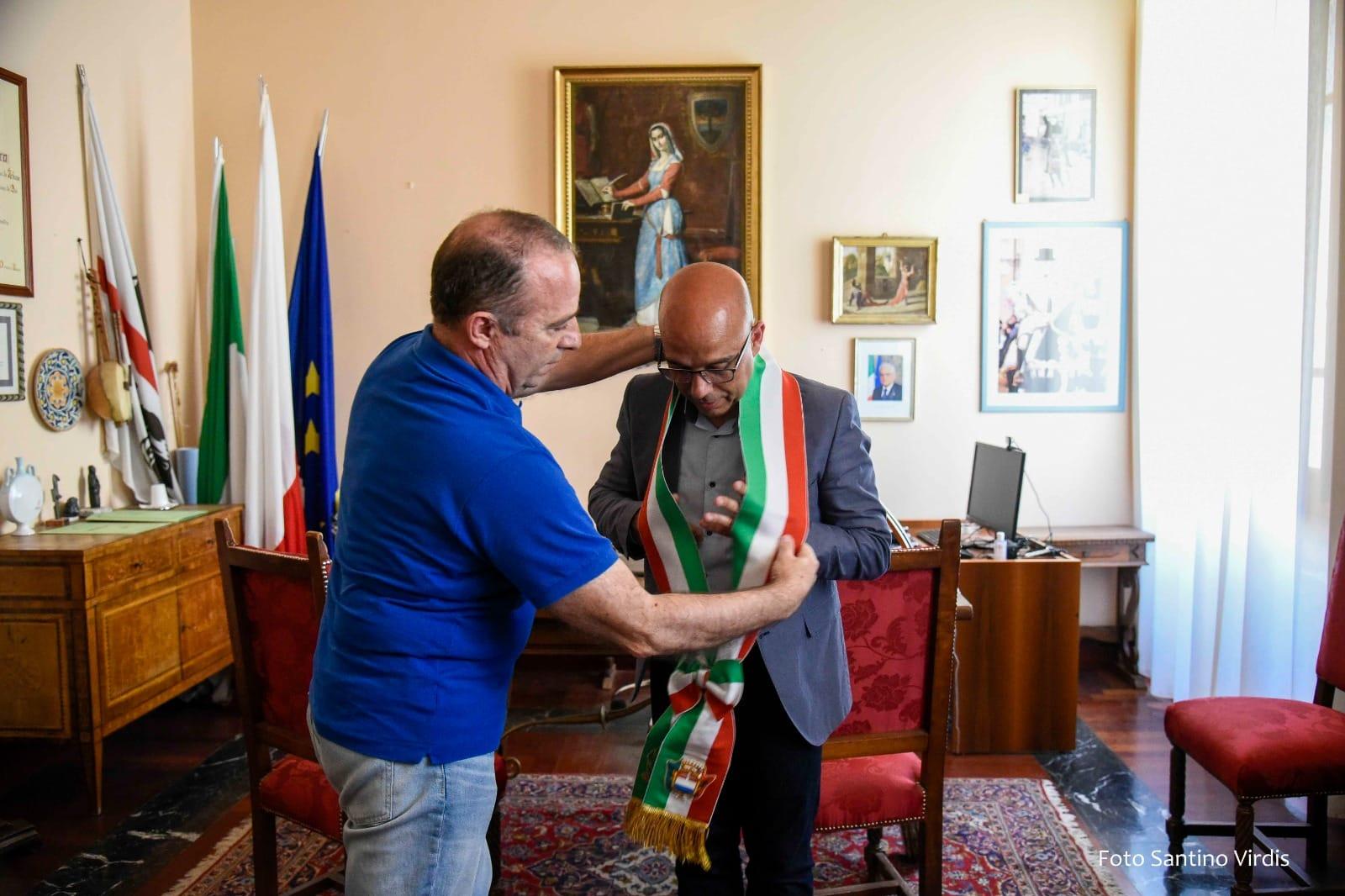 Oristano, s’insedia in municipio il nuovo sindaco Massimiliano Sanna