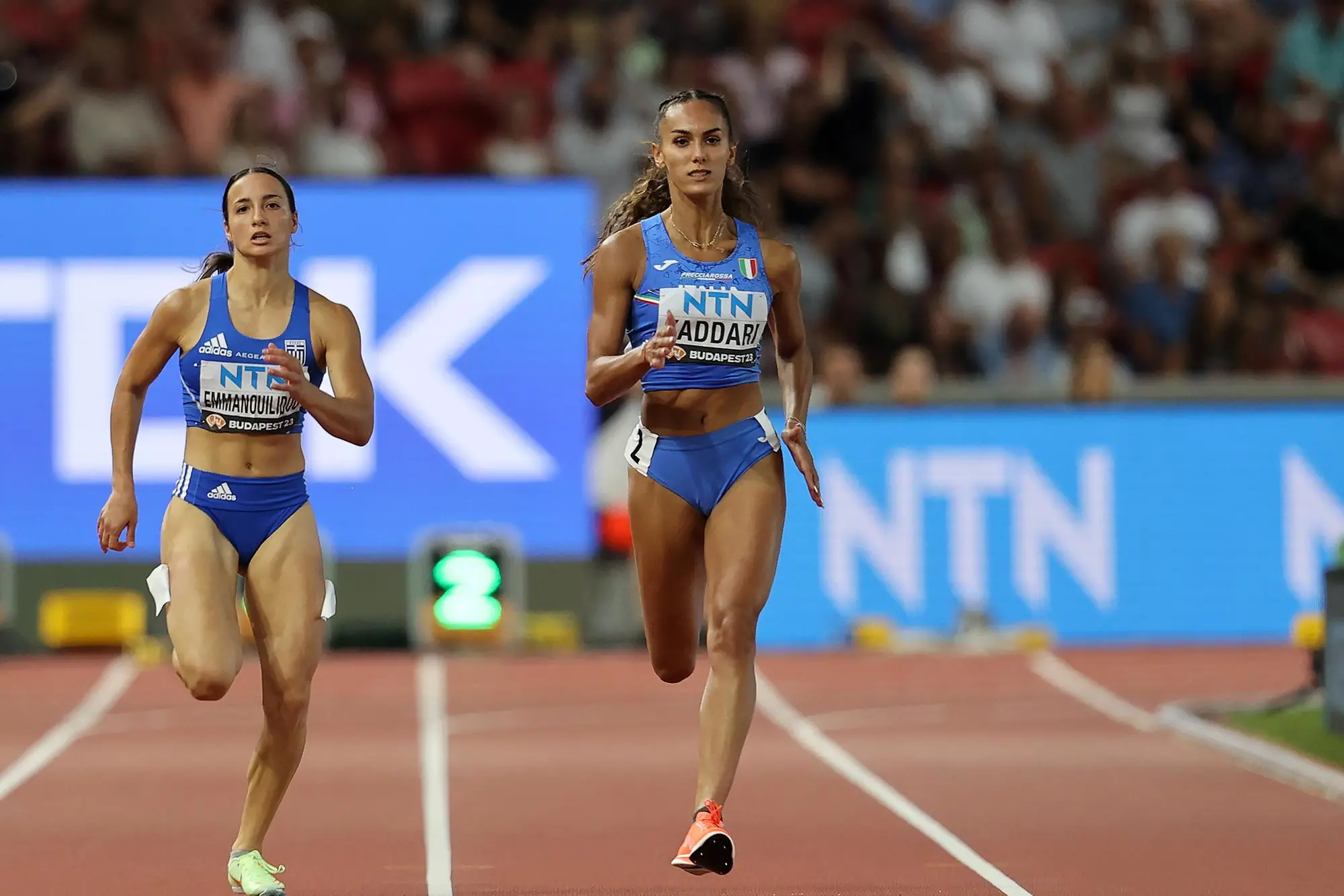 La 4x100 azzurra, con Dalia Kaddari in seconda frazione, centra record italiano e finale mondiale (foto Ansa)