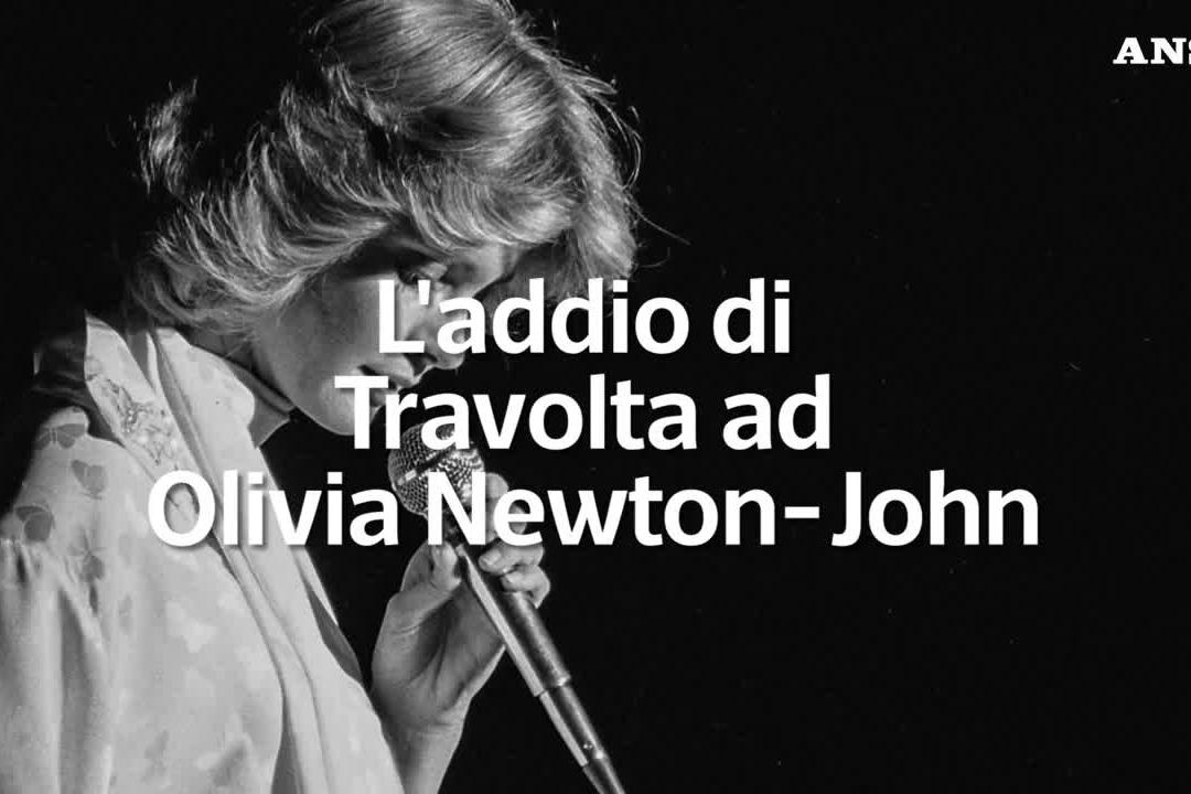 Il commovente addio di John Travolta a Olivia Newton-John