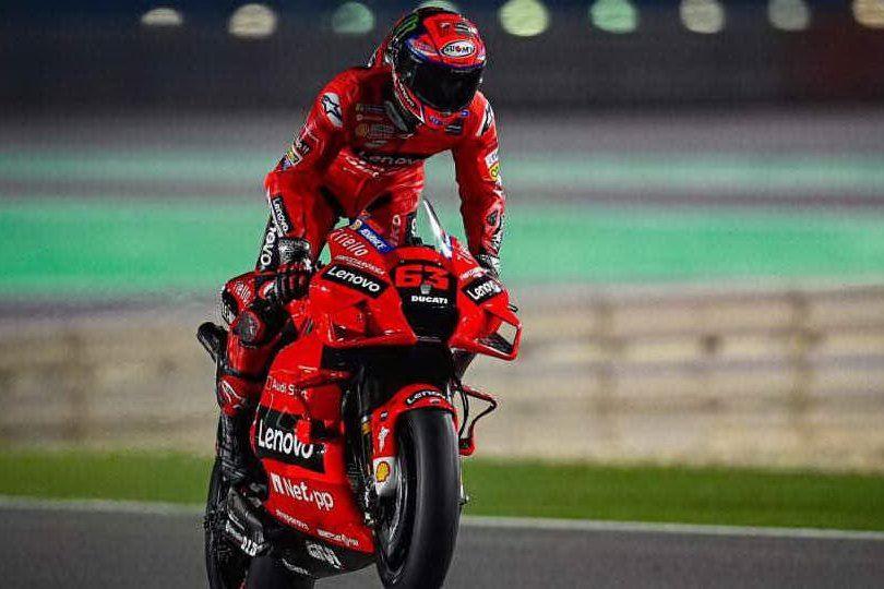 MotoGp: Bagnaia su Ducati in pole positizion, Valentino Rossi è quarto