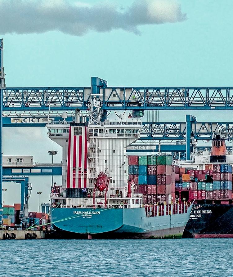 Porto, traffico merci in crescita