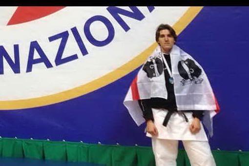 Karate, argento ai campionati italiani per Gino Melis