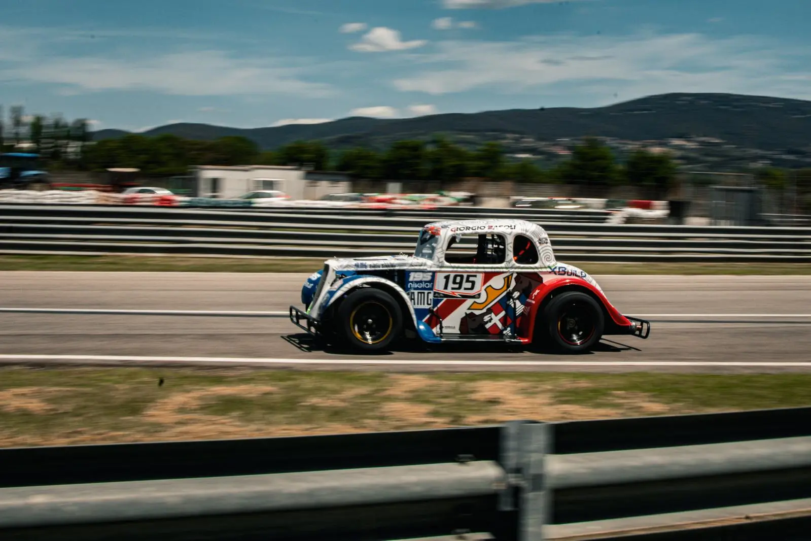 Giorgio Basoli su Legend Car (foto concessa)