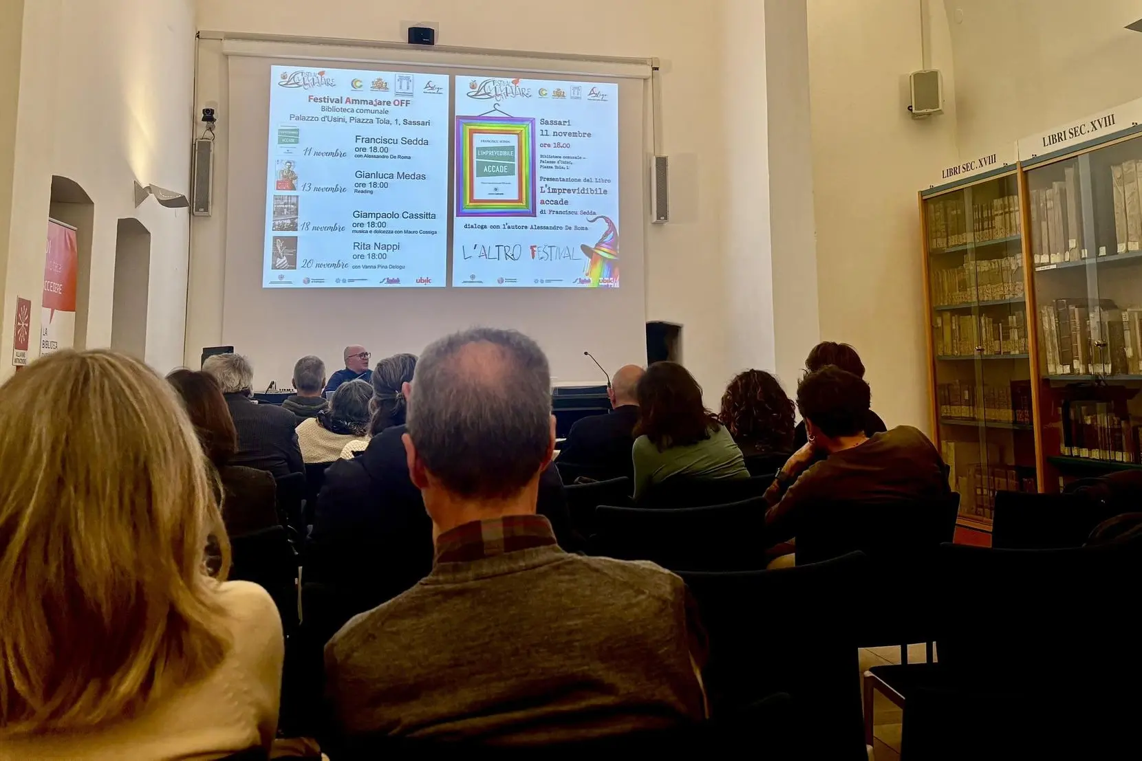 Un incontro alla Biblioteca Comunale (foto ufficio stampa)