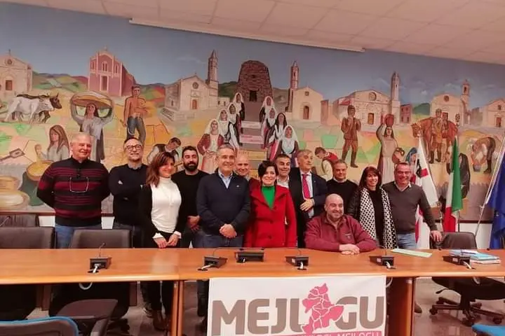 I sindaci dell'Unione dei Comuni del Meilogu (foto concessa)