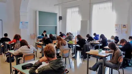 https://immagini.unionesarda.it/version/c:MGVmZTI0YzItZTFkNi00:MmM2OWYwNGUtNGZhZi00/image.webp?f=16:9