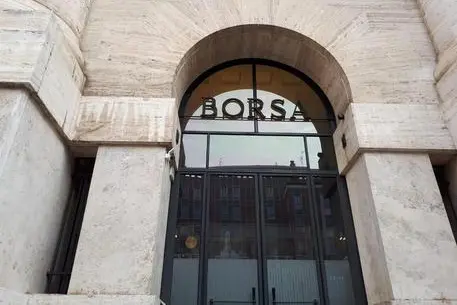 La Borsa di Milano (Ansa)