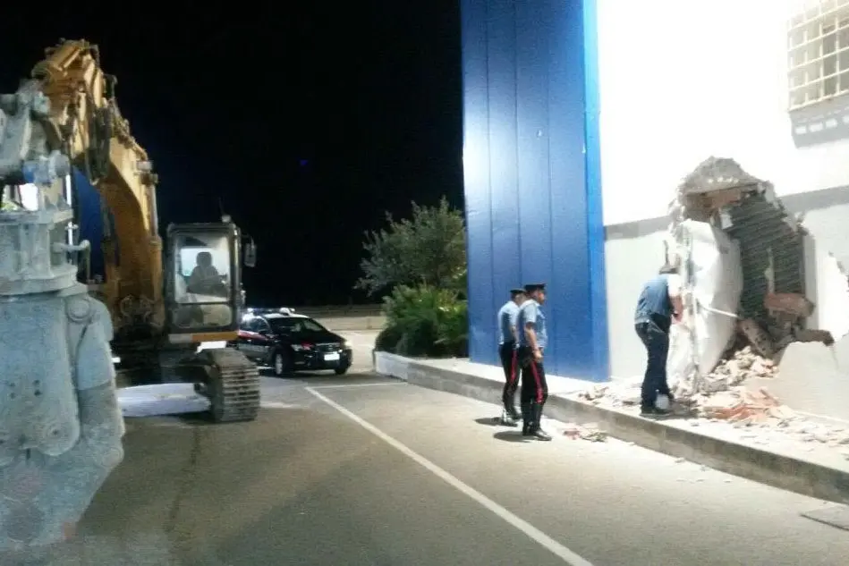 Il sopralluogo dei carabinieri
