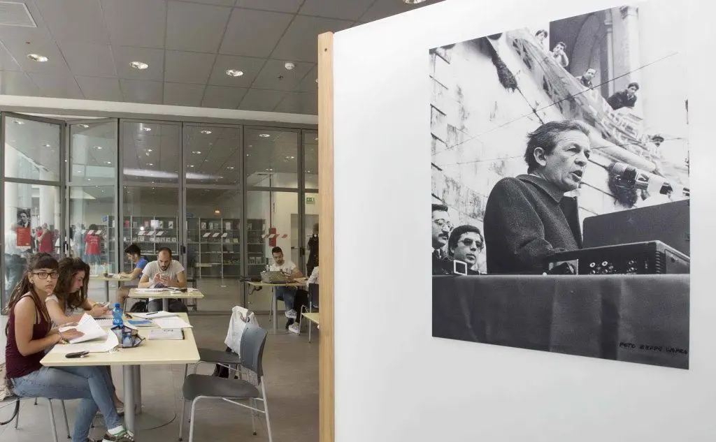 Una mostra fotografica su Enrico Berlinguer