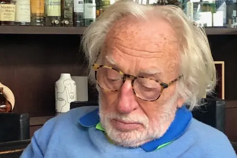 L'uomo scomparso in una foto diffusa dalla famiglia