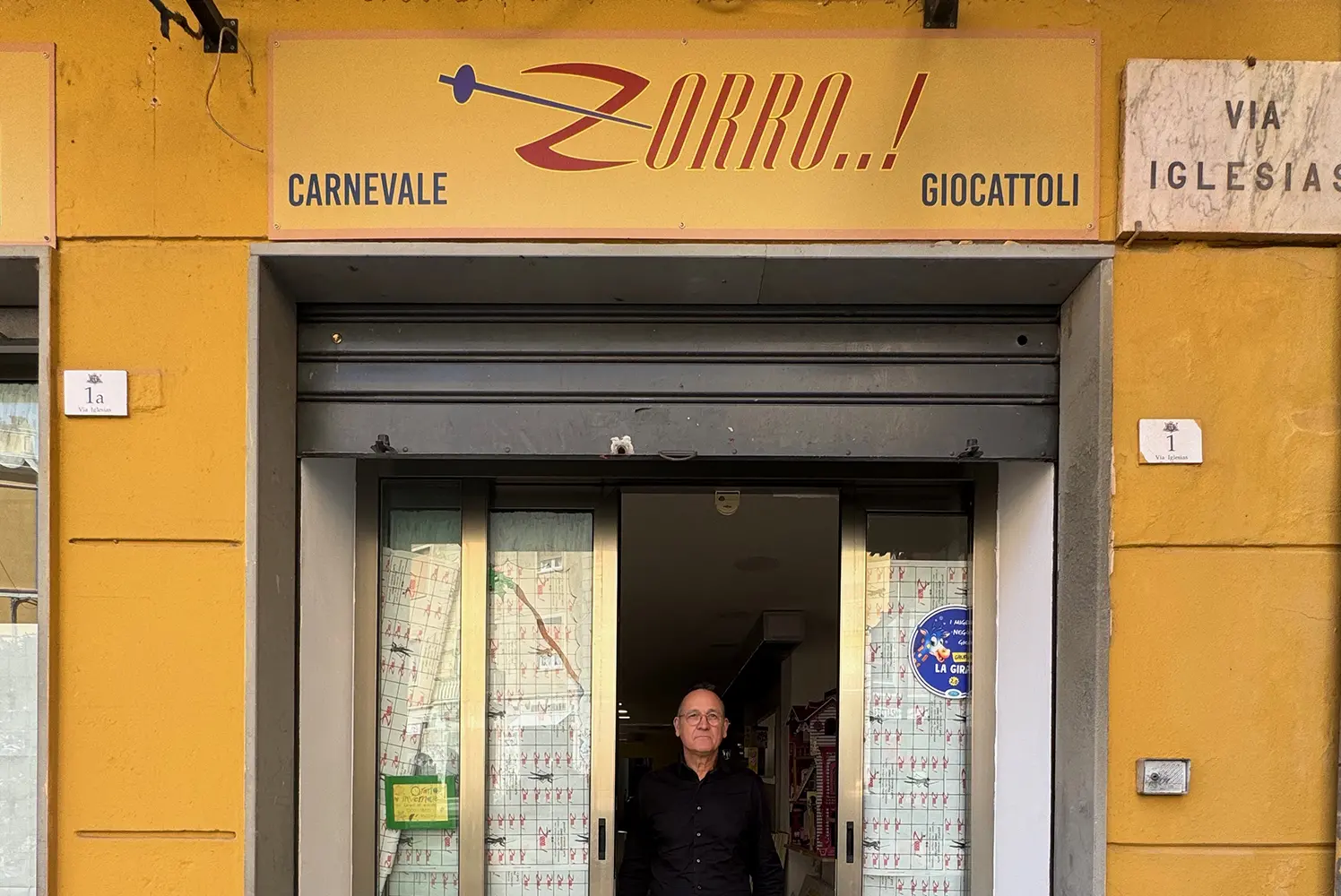 Zorro, storico negozio di giocattoli a Cagliari (L'Unione sarda)