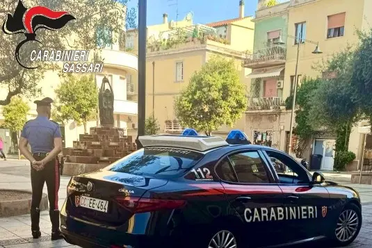 Carabinieri a Olbia (Foto archivio)