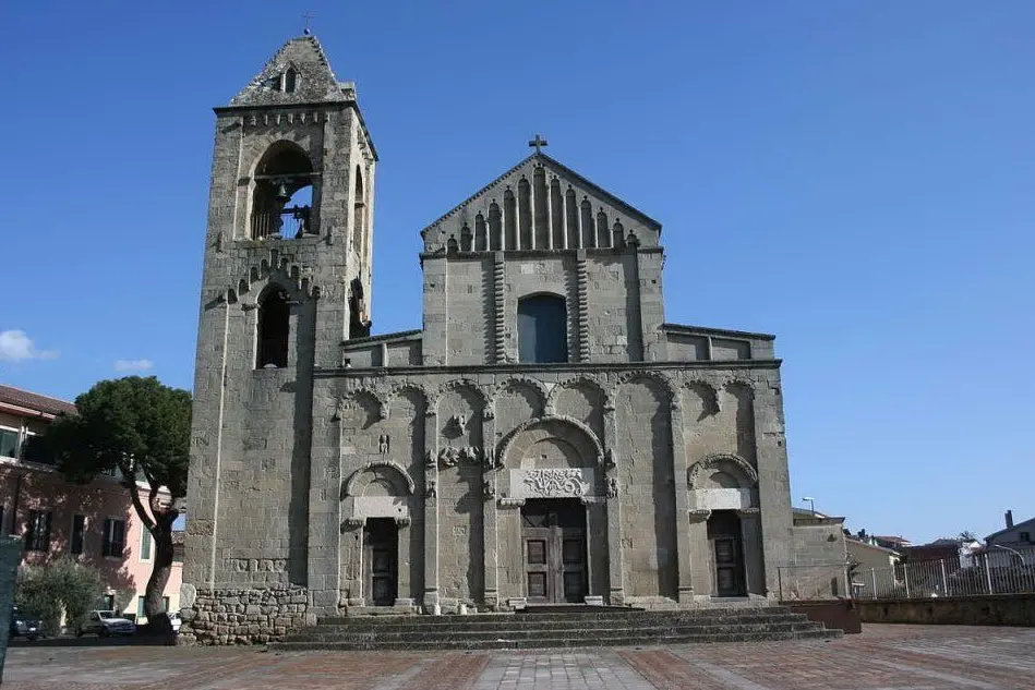 La cattedrale di Dolianova (Wikipedia)