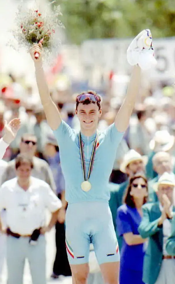 Casartelli tre anni prima aveva conquistato l'oro olimpico a Barcellona