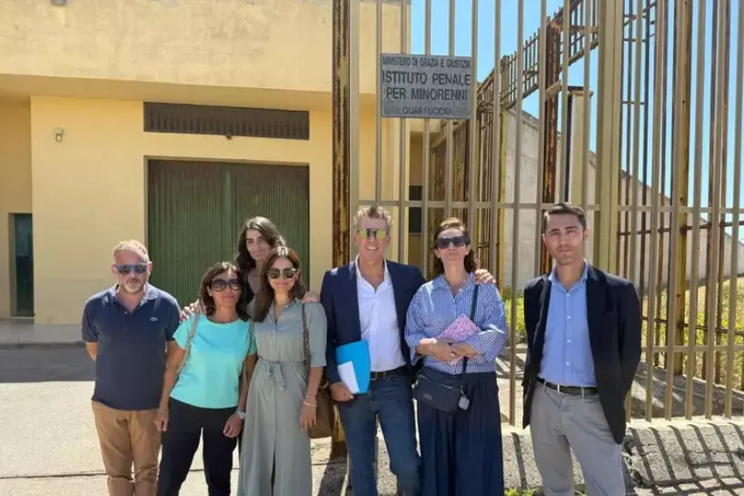 La delegazione degli avvocati in visita al carcere minorile di Quartucciu
