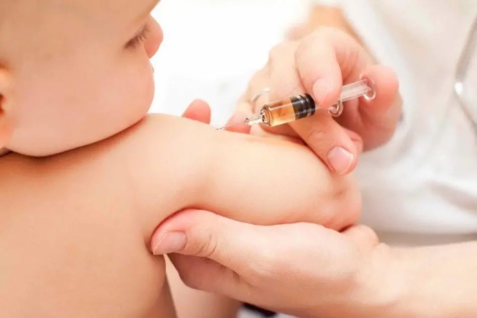 La vaccinazione di un bimbo