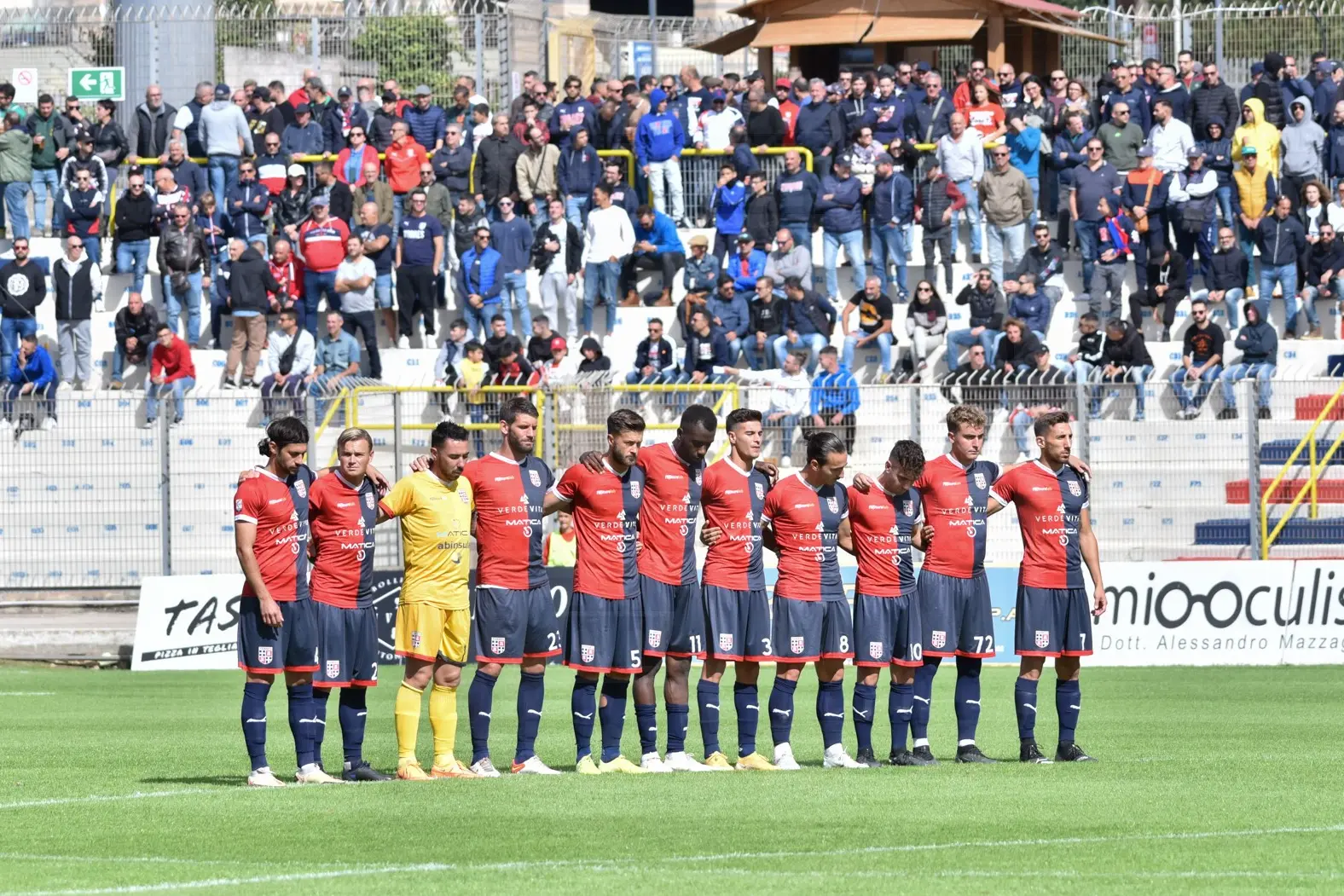 La squadra rossoblù (foto Torres-A. Sanna)