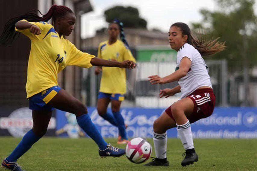 Trasferta da incubo per l'Under 20 del Gabon: &quot;Giocatrici segregate e picchiate&quot;
