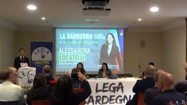 https://immagini.unionesarda.it/version/c:MTAwNTVlMGUtNTg1Yy00:ZjNmMGViZWItMGY3ZC00/image.webp?f=16:9