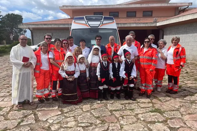 L'ambulanza approdata a Castiadas