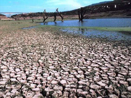 Gli effetti della siccità sul lago Omodeo