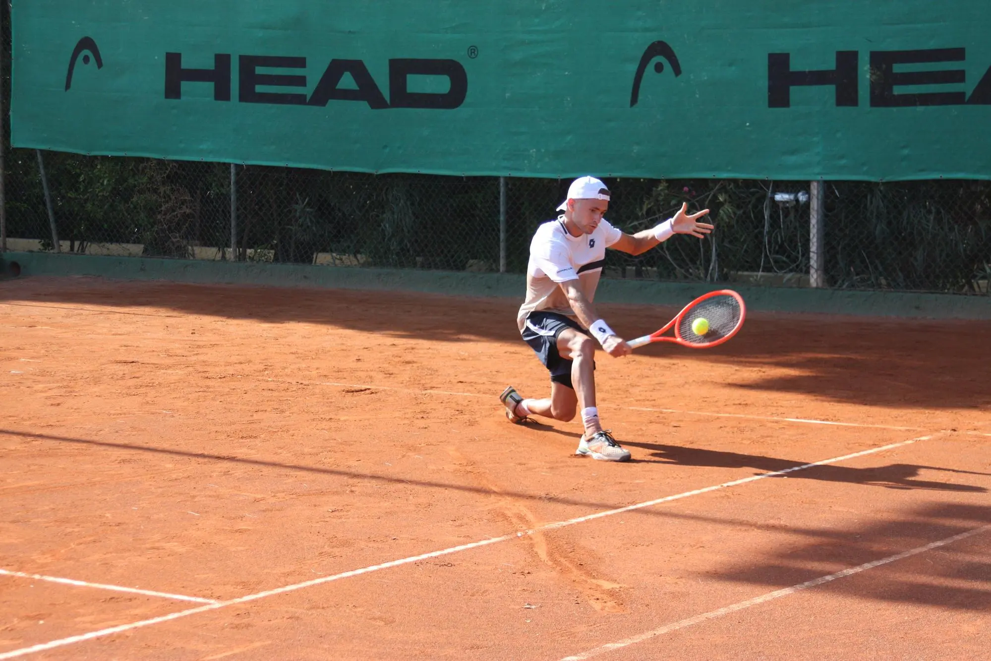 Gianluca Cadenasso in campo al Forte Village (foto Antonio Burruni)