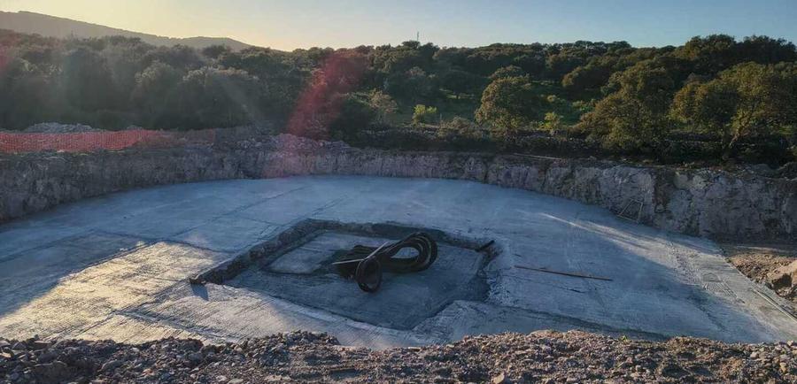Assalto eolico alla Valle del Grifone