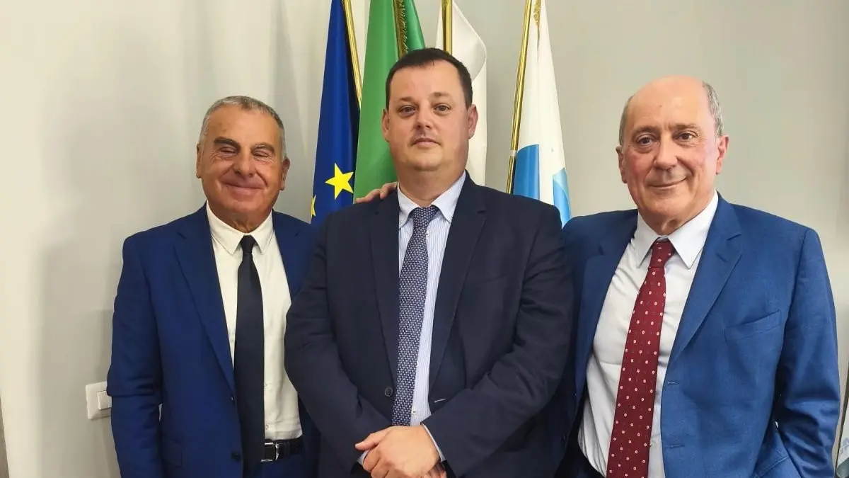 https://immagini.unionesarda.it/version/c:MTAyYzEyNmYtNTBiYi00:NTQwOWI1ZDctZDRiMS00/image.webp?f=16:9