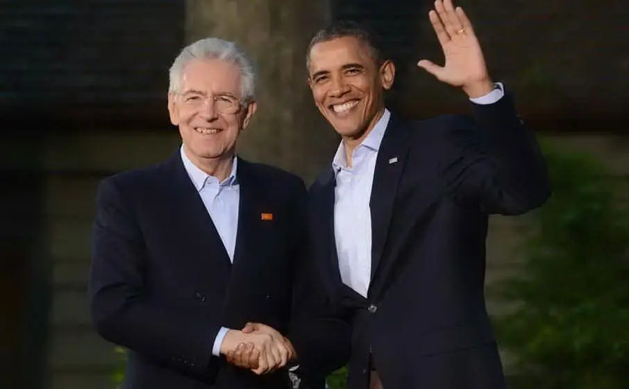 Monti con il presidente americano Barack Obama (Archivio L'Unione Sarda)