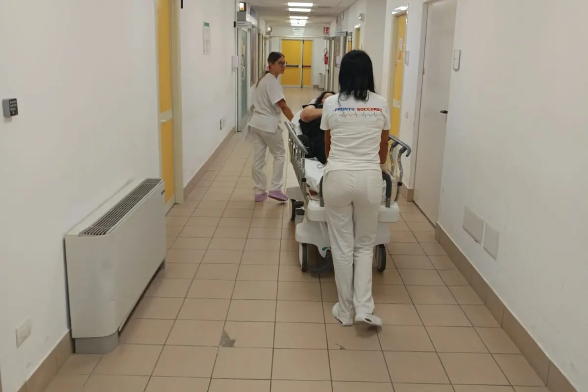 Sassari, ausiliari in ospedale
