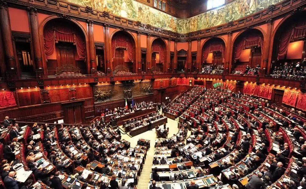 Presenti e assenti in Parlamento: chi sono i più (e i meno) assidui