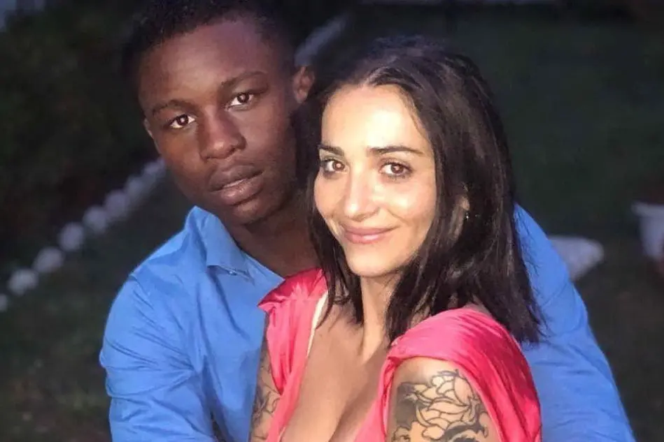 Serena Rutelli e il fidanzato (Instagram)