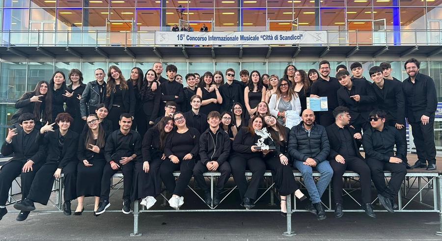 Orchestra di talenti: il “Magicroce” domina il concorso internazionale di Scandicci