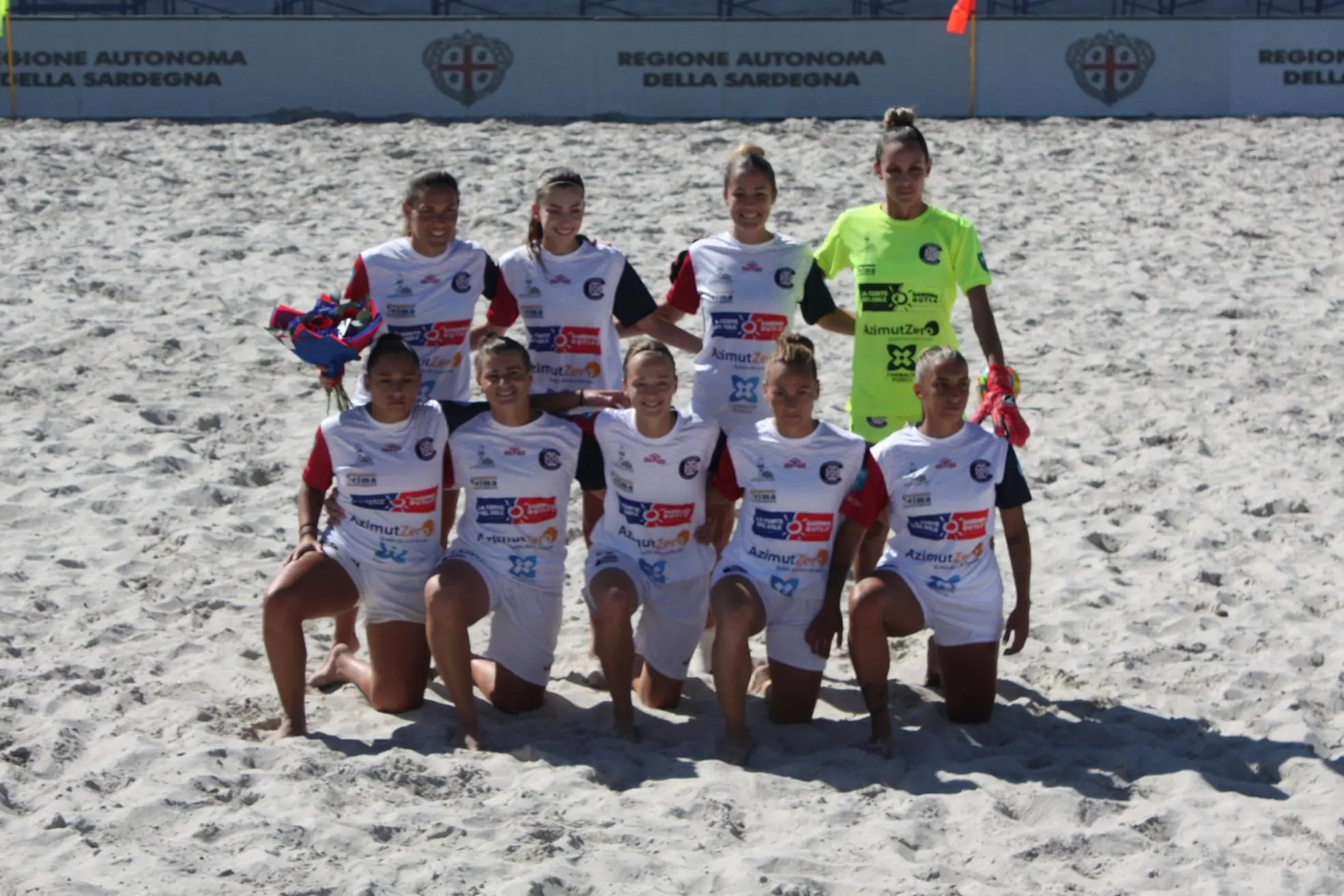 Il Cagliari Beach Soccer femminile (foto Burruni)