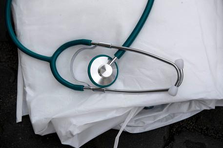 Oltre 150 medici a tempo indeterminato, c'è il bando in Sardegna