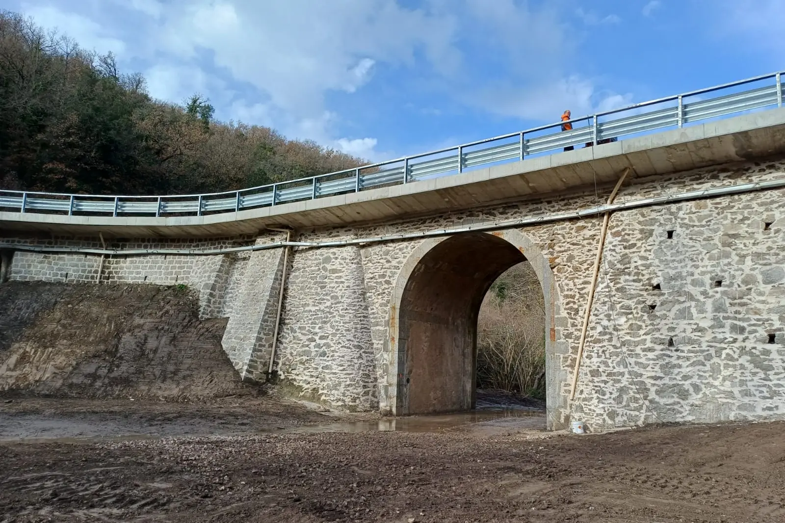 Ponte “Sa Codina” sulla strada statale 128 “Centrale Sarda”, a Tonara