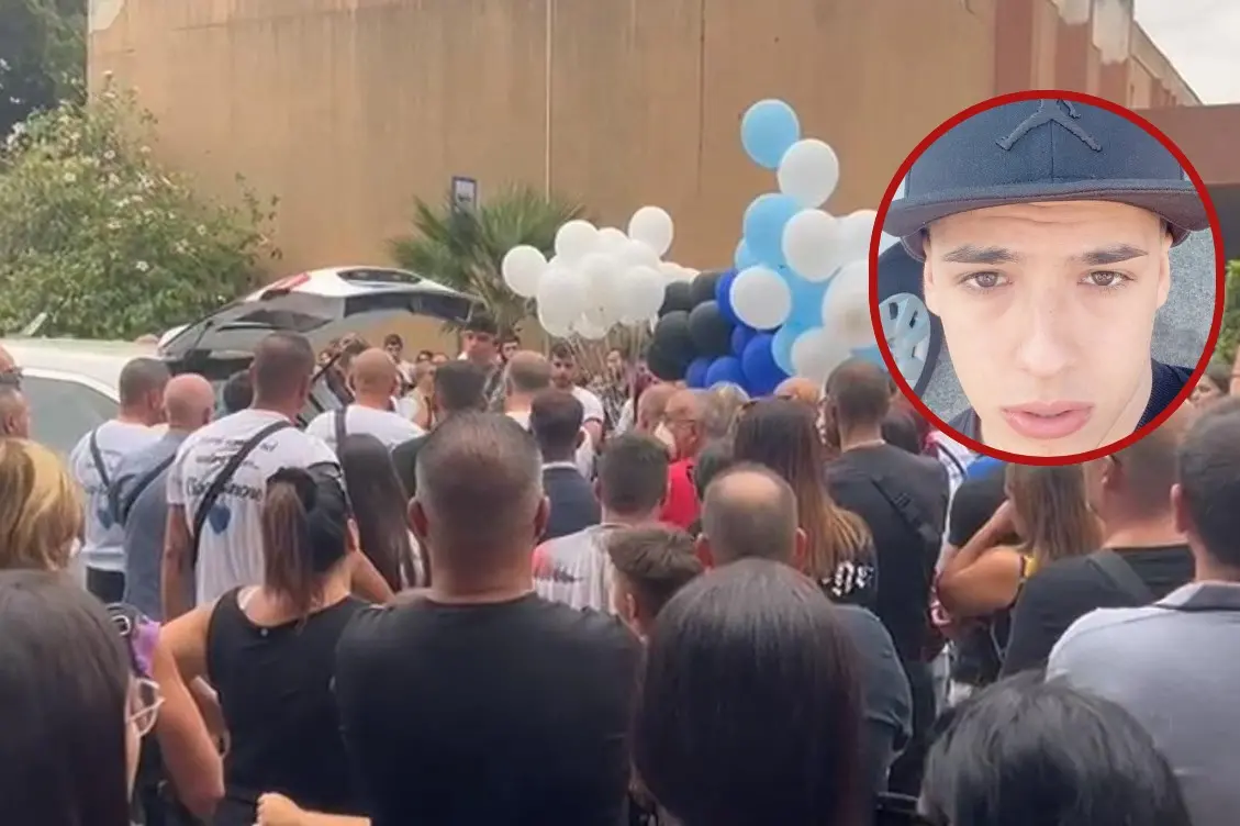 Il funerale di Simone Picci al cimitero di San Michele