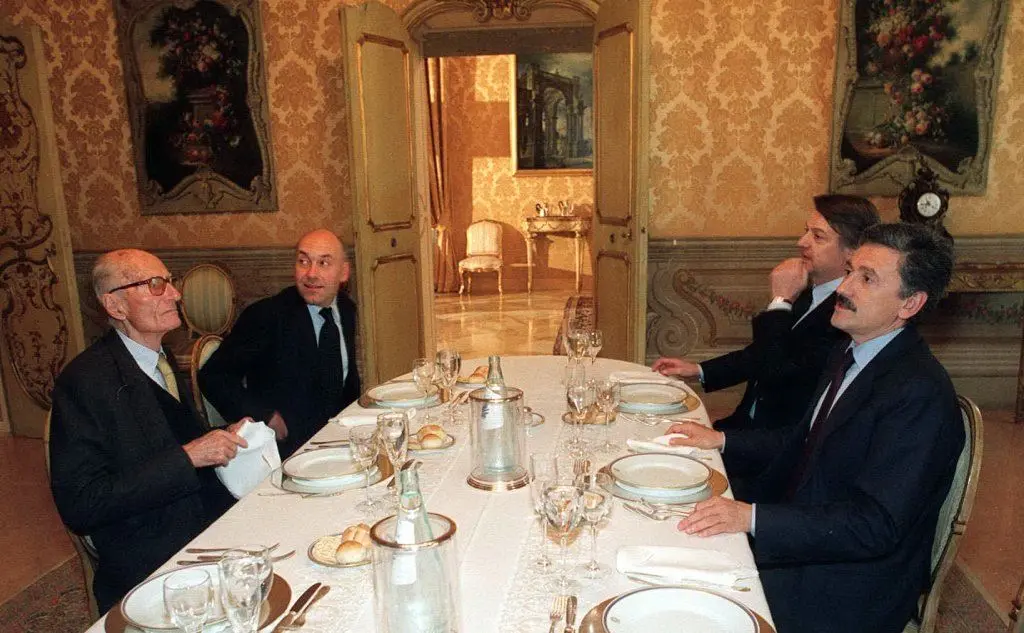 A cena con Velardi, D'Alema e De Bortoli