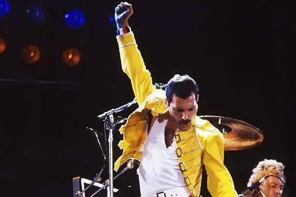25 anni senza Freddie Mercury, indimenticata voce dei Queen
