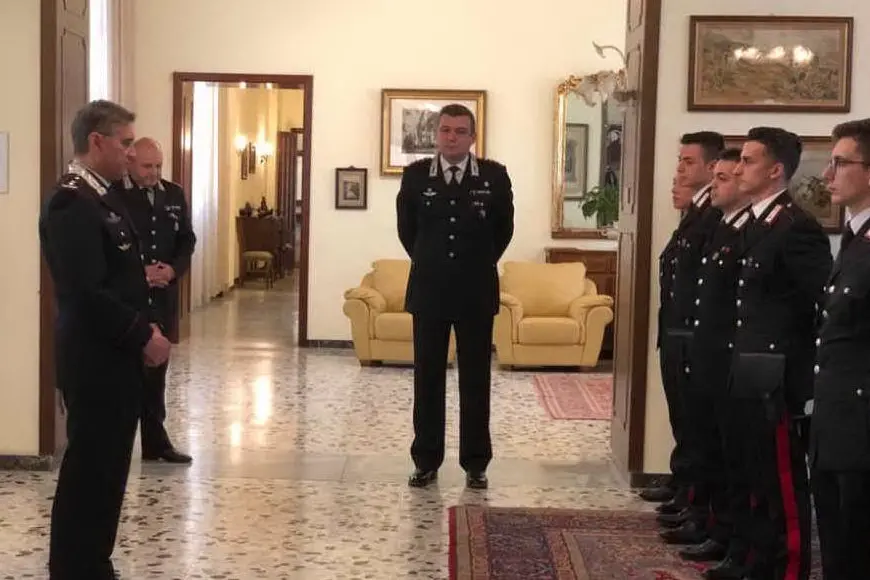 L'incontro del Generale con 20 giovani carabinieri entrati in servizio nel Cagliaritano (foto Carabinieri)