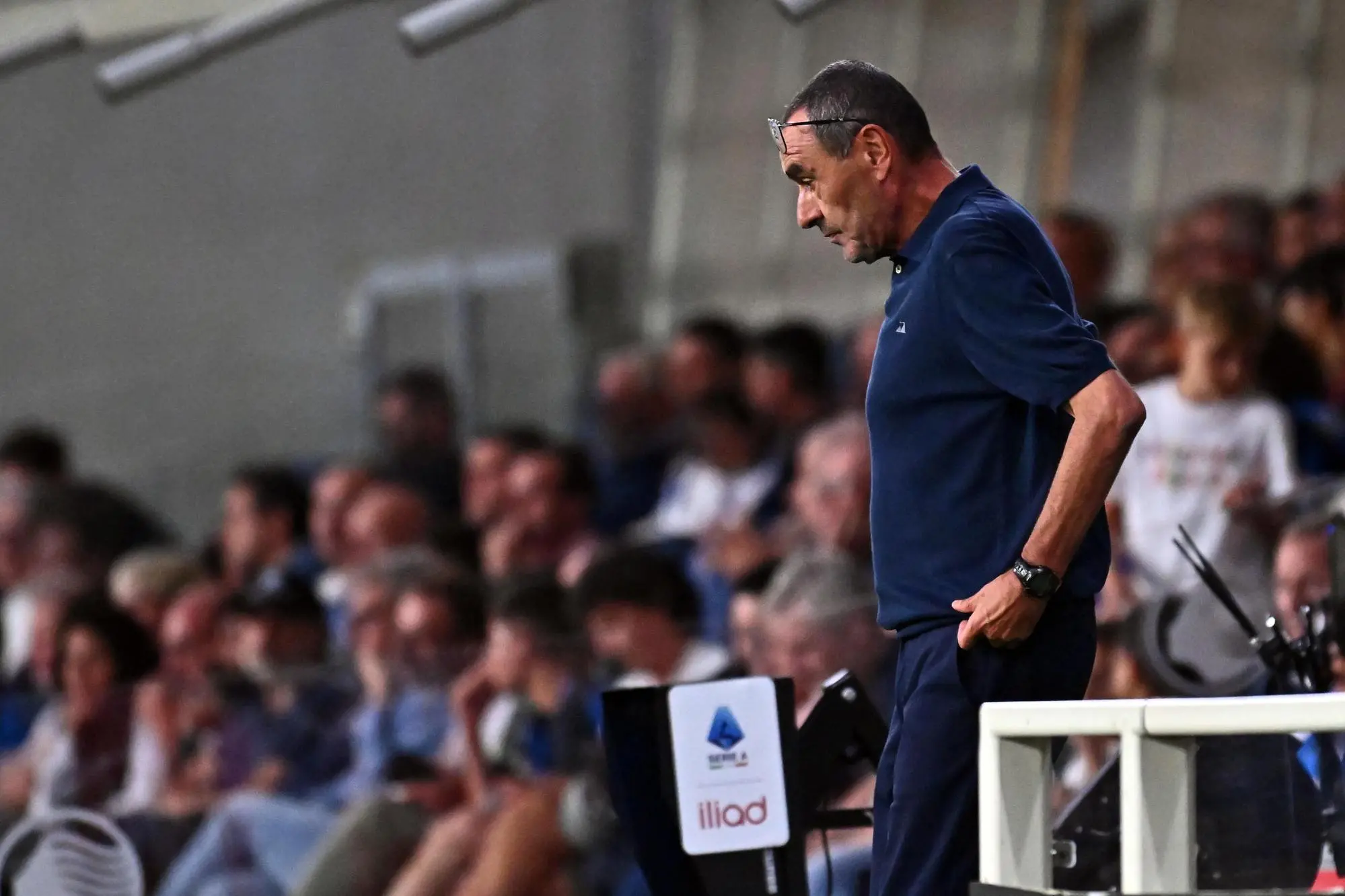 La delusione di Maurizio Sarri per la sconfitta dell'Atalanta contro il Cagliari (foto Ansa)