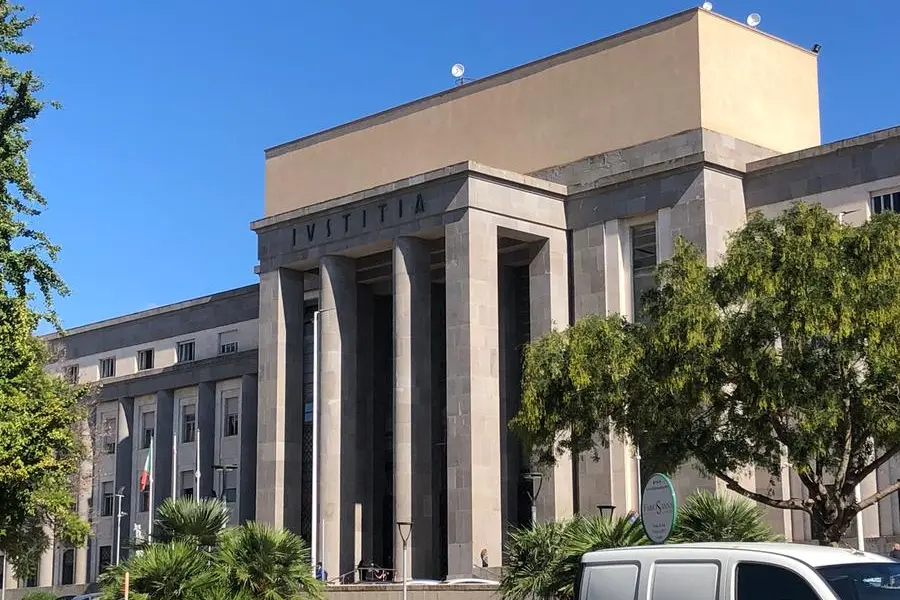 Il tribunale di Cagliari (foto Manunza)