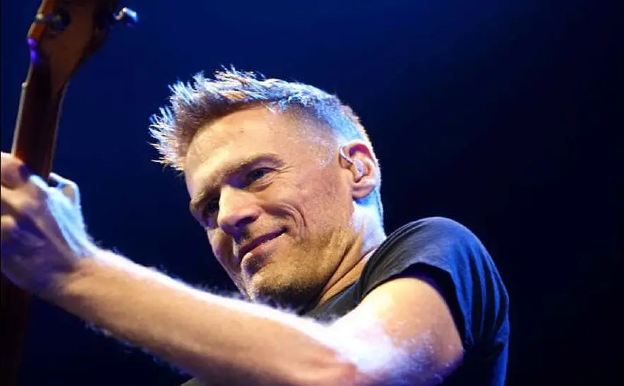 #AccaddeOggi: 5 novembre, tanti auguri Bryan Adams