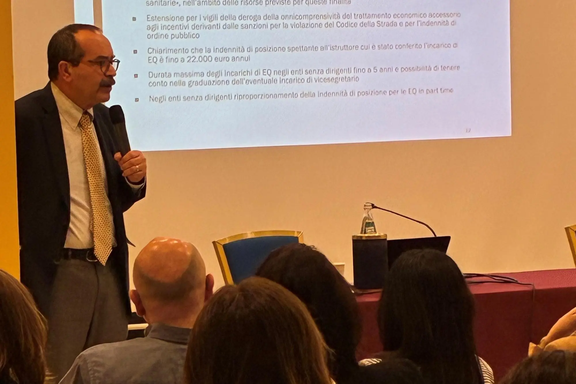 La relazione di Arturo Bianco al seminario dell'Asel