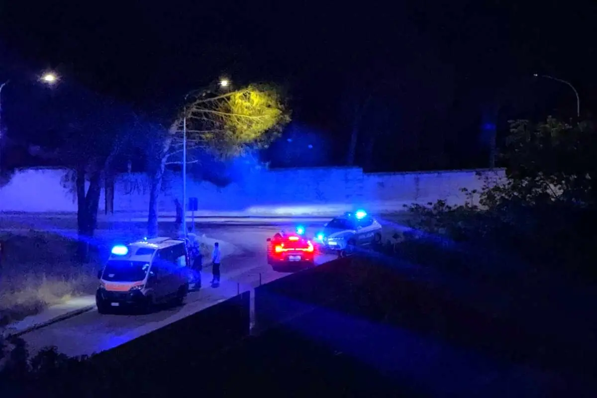 L'intervento di polizia di Stato e 118 in via Torralba