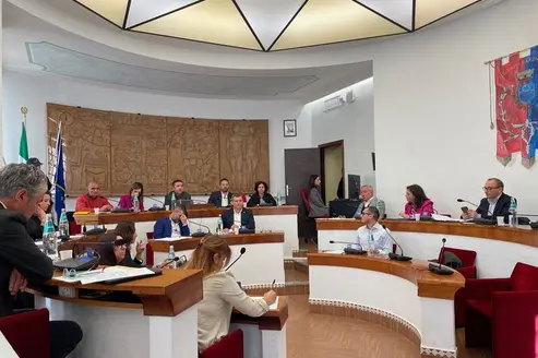 Una seduta del consiglio comunale (foto concessa)
